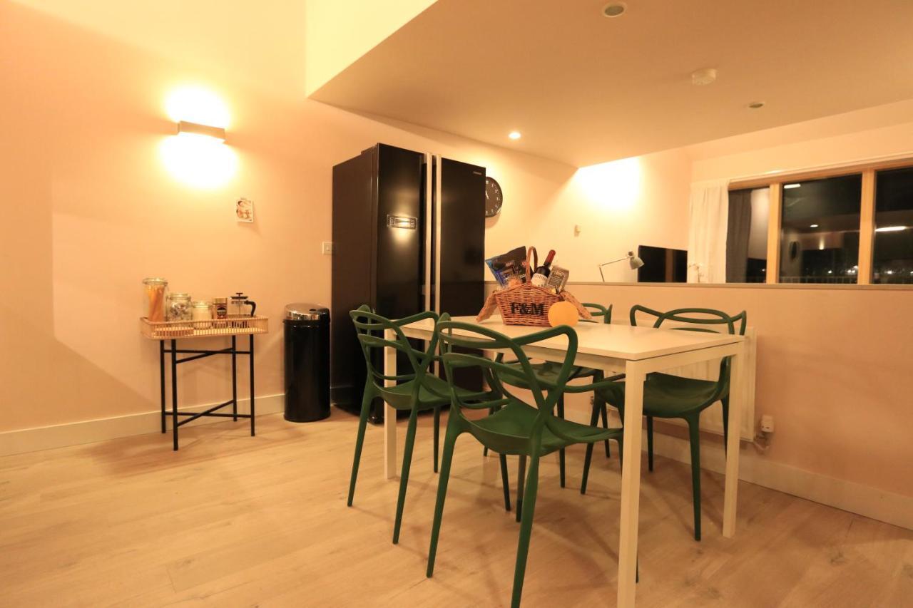 Ecohome On The Canal In A Historic Site Near City كوفنتري المظهر الخارجي الصورة
